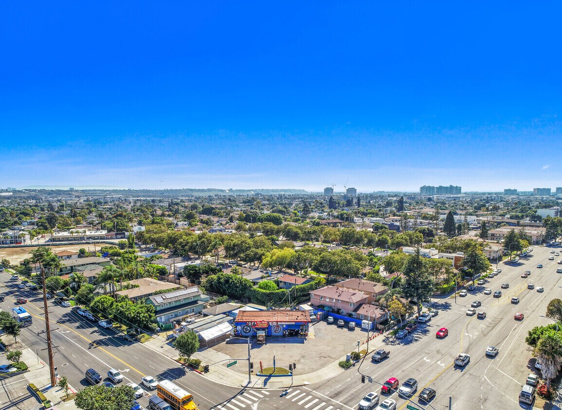 12402 Washington Pl, Los Angeles, CA à louer Photo de l’immeuble– Image 1 sur 13