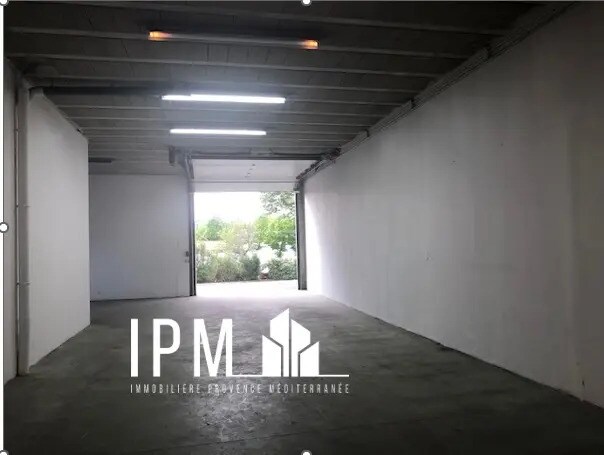 1 Avenue Jean Jaures, Les Pennes-Mirabeau à louer - Photo de l’immeuble – Image 2 sur 4