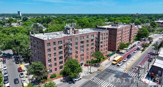Plus de détails pour 10915 Merrick Blvd, Jamaica, NY - Logement à vendre