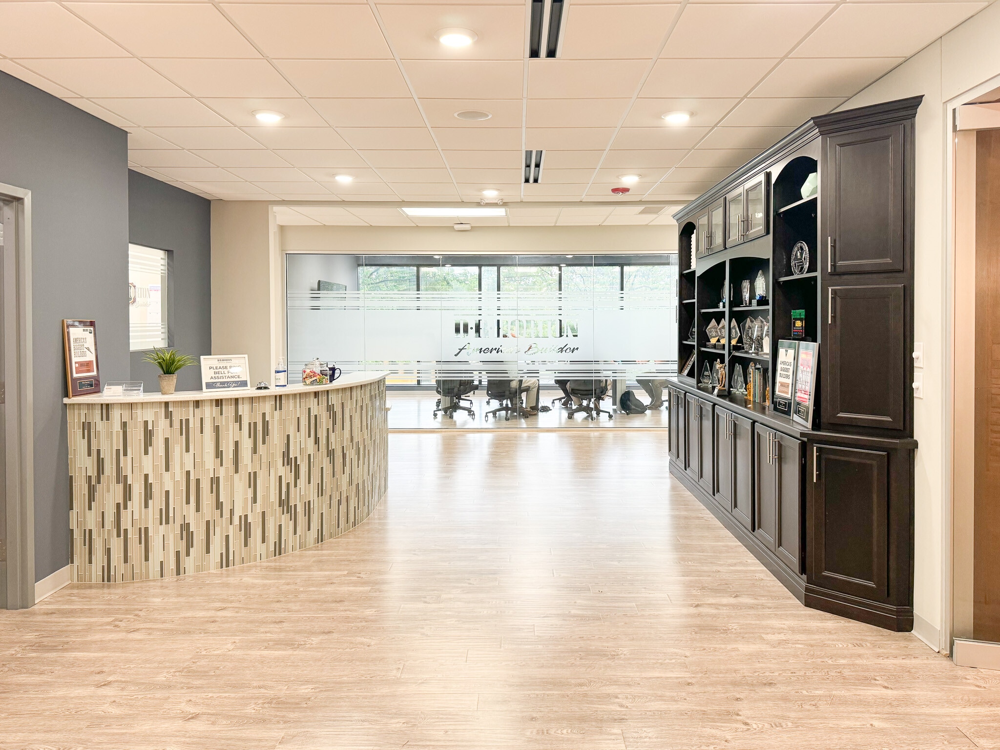 7208 Falls of Neuse Rd, Raleigh, NC à louer Photo intérieure– Image 1 sur 19