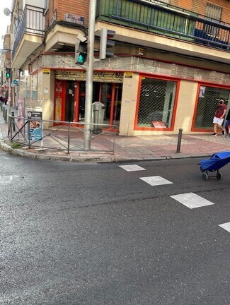 Plus de détails pour Calle de Marcelo Usera, 29, Madrid - Logement à vendre