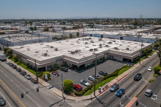 15131 Garfield Ave, Paramount, CA à louer Aérien– Image 2 sur 9