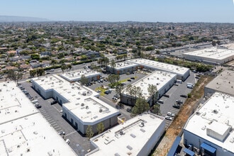 2609-2627 Manhattan Beach Blvd, Redondo Beach, CA - VUE AÉRIENNE  vue de carte - Image1