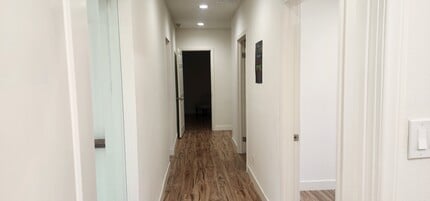 14431 Hamlin St, Van Nuys, CA à louer Photo intérieure– Image 2 sur 6