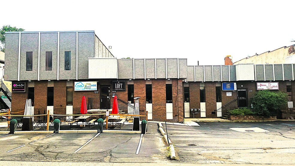 33409-33425 Grand River Ave, Farmington, MI à vendre - Photo de l’immeuble – Image 2 sur 7