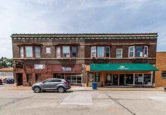 Plus de détails pour 609-615 15TH Avenue, East Moline, IL - Spécialisé à vendre