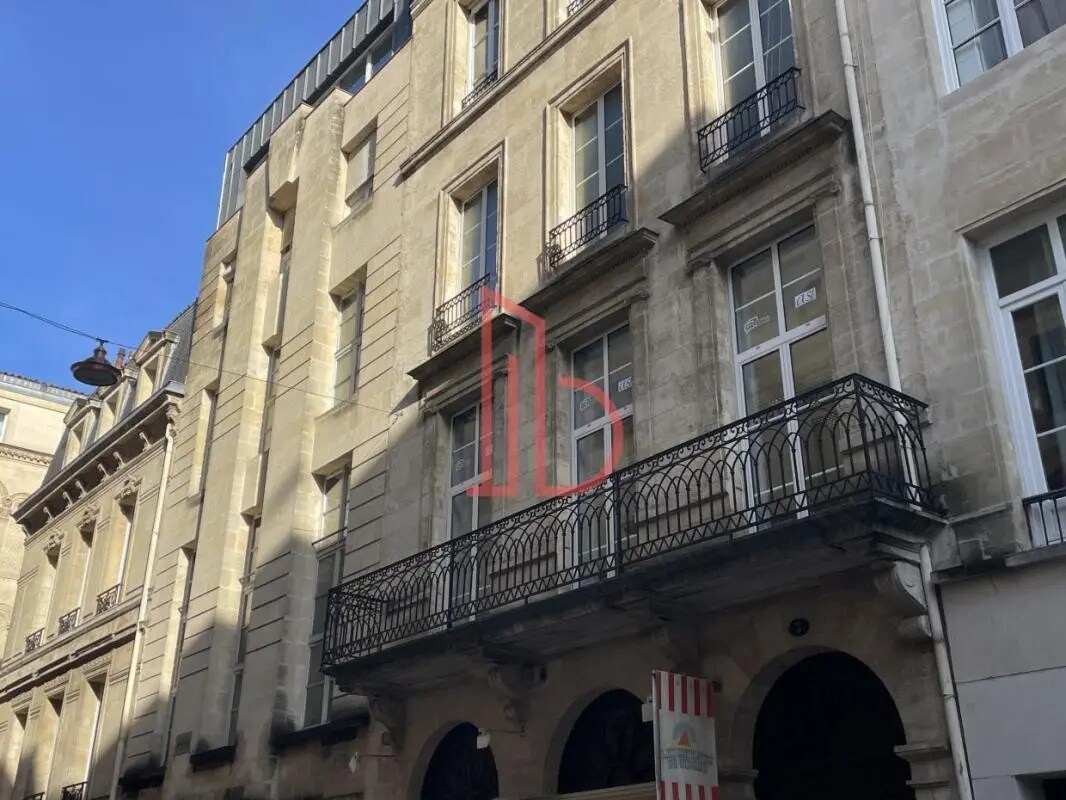 Bureau dans Bordeaux à louer Photo de l’immeuble– Image 1 sur 7