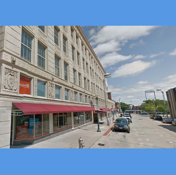 5-25 E Van Buren St, Joliet, IL à louer - Photo de l’immeuble – Image 2 sur 10