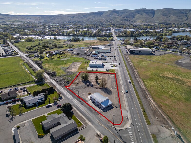 391 Wine Country Rd, Prosser, WA à vendre - Photo de l’immeuble – Image 3 sur 33