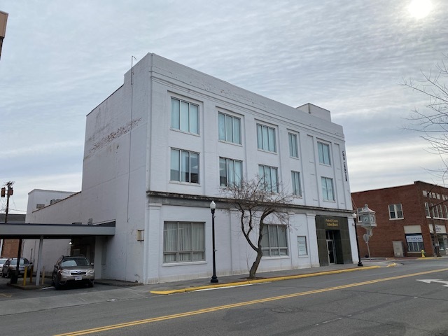 202 N Washington Ave, Pulaski, VA à vendre - Photo de l’immeuble – Image 1 sur 29