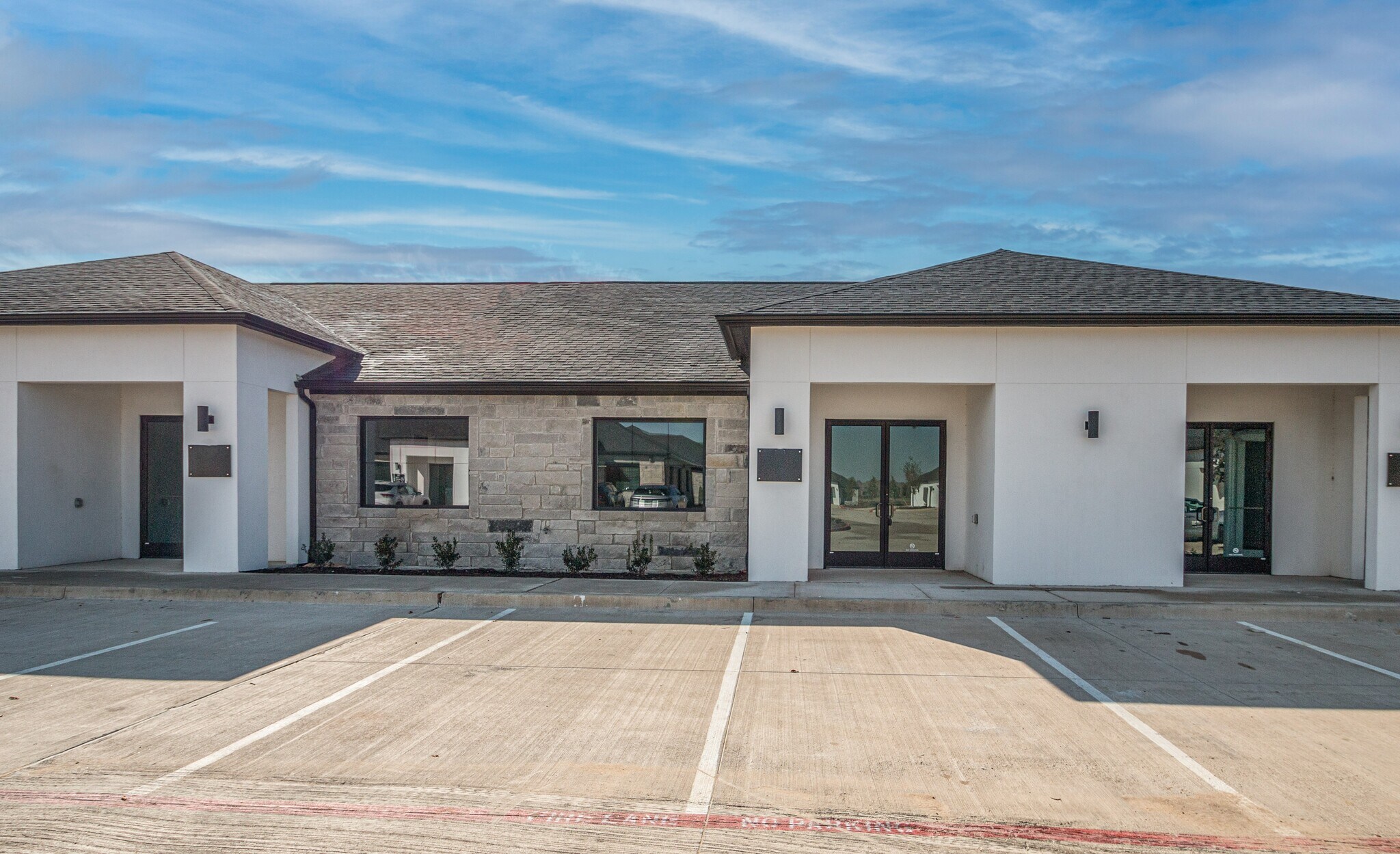 2001 Auburn Hills Pky, McKinney, TX à louer Photo de l’immeuble– Image 1 sur 25