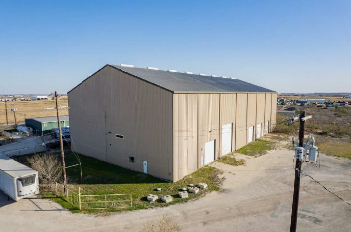 9092 Green Rd, Converse, TX à vendre - Photo de l’immeuble – Image 3 sur 6