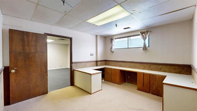 2905-2907 E Court St, Flint, MI à vendre - Photo de l’immeuble – Image 3 sur 16