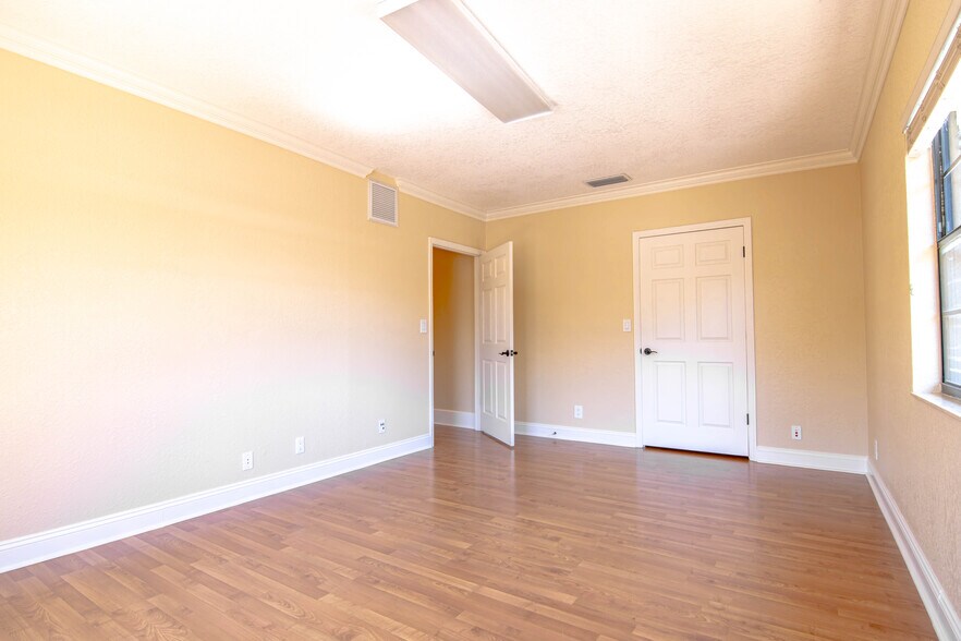 2950 5th Ave N, Saint Petersburg, FL à vendre - Photo de l’immeuble – Image 3 sur 5