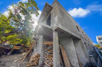 Plus de détails pour 1254 SW 2nd St, Miami, FL - Logement à vendre