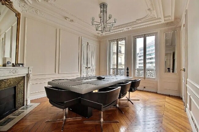 Plus de détails pour Bureau à louer