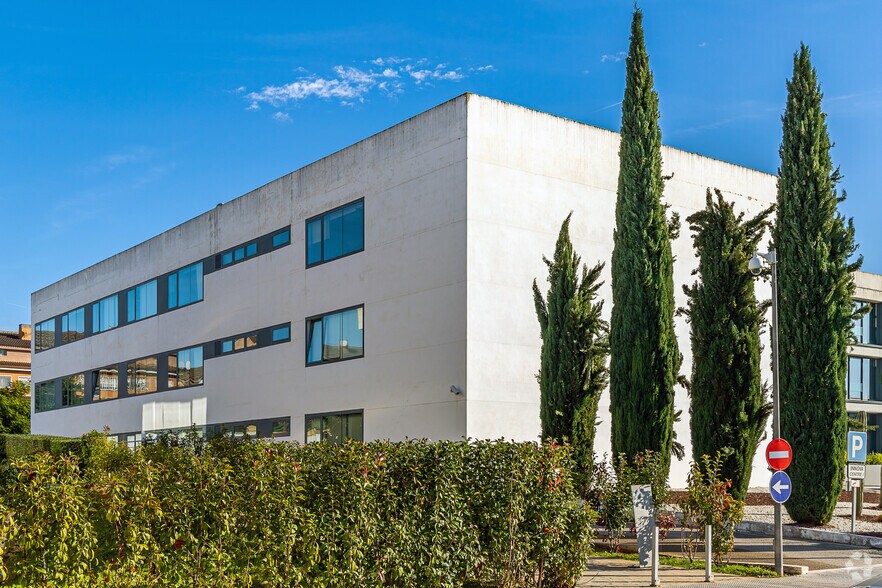 Bureau dans Paterna, Valencia à vendre - Photo de l’immeuble – Image 2 sur 4