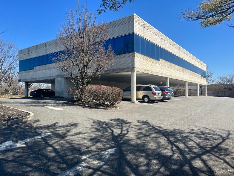 4400 Veterans Memorial Hwy, Holbrook, NY à vendre - Photo de l’immeuble – Image 2 sur 22