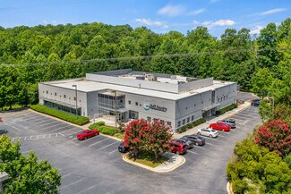 Plus de détails pour 1605 NW Maynard Rd, Cary, NC - Local commercial à vendre