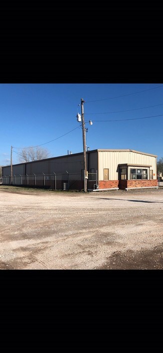 Plus de détails pour 320 S Taylor Rd, Watonga, OK - Industriel/Logistique à vendre