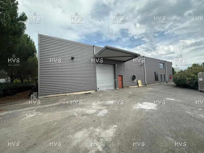 Plus de détails pour Bureau, Industriel/Logistique à louer