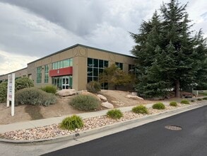 615 W 9400 S, Sandy, UT à louer Photo intérieure– Image 2 sur 23