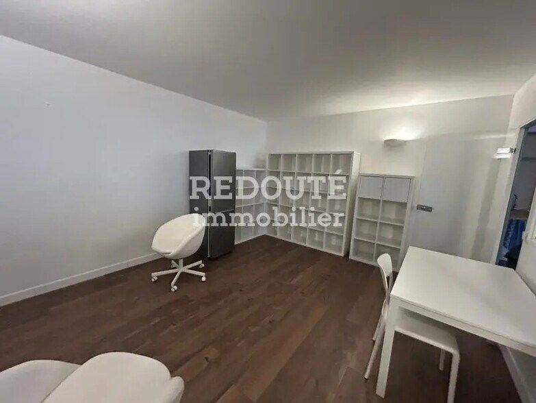 Bureau dans Reims à louer - Photo intérieure – Image 3 sur 7