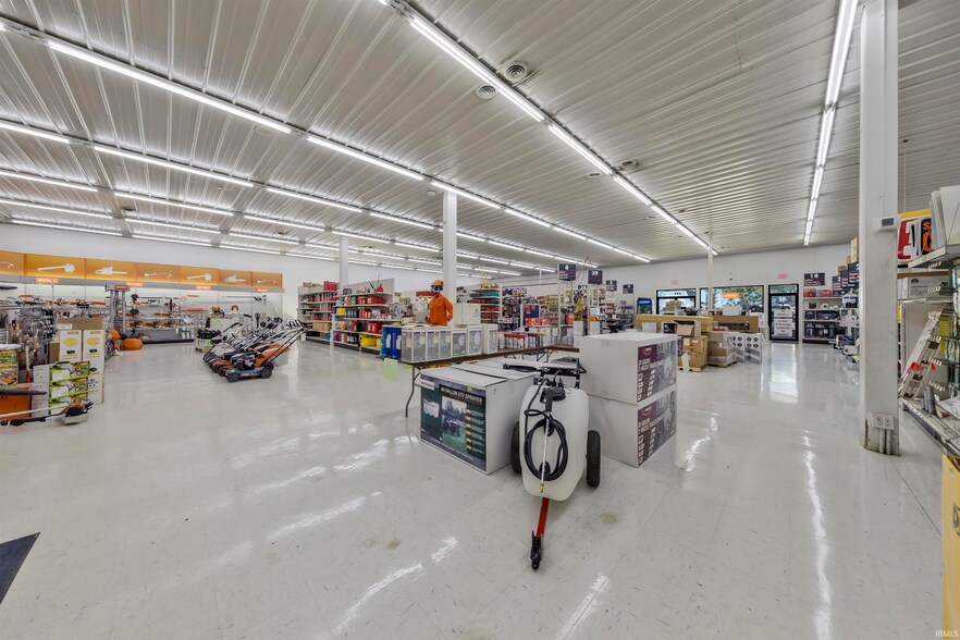 990 N US Highway 41, Princeton, IN à vendre - Photo de l’immeuble – Image 2 sur 12