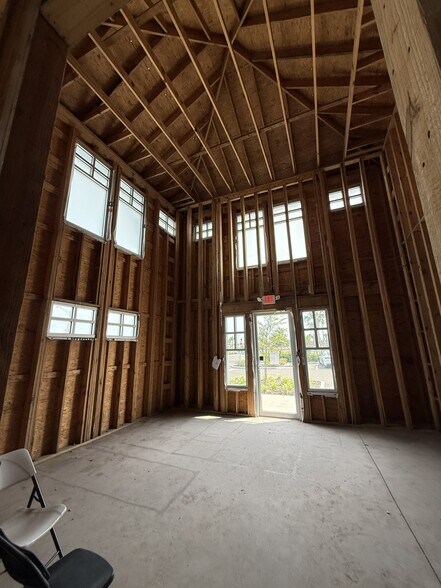 335 Beachfront Dr, Saint Johns, FL à louer - Photo de l’immeuble – Image 3 sur 19