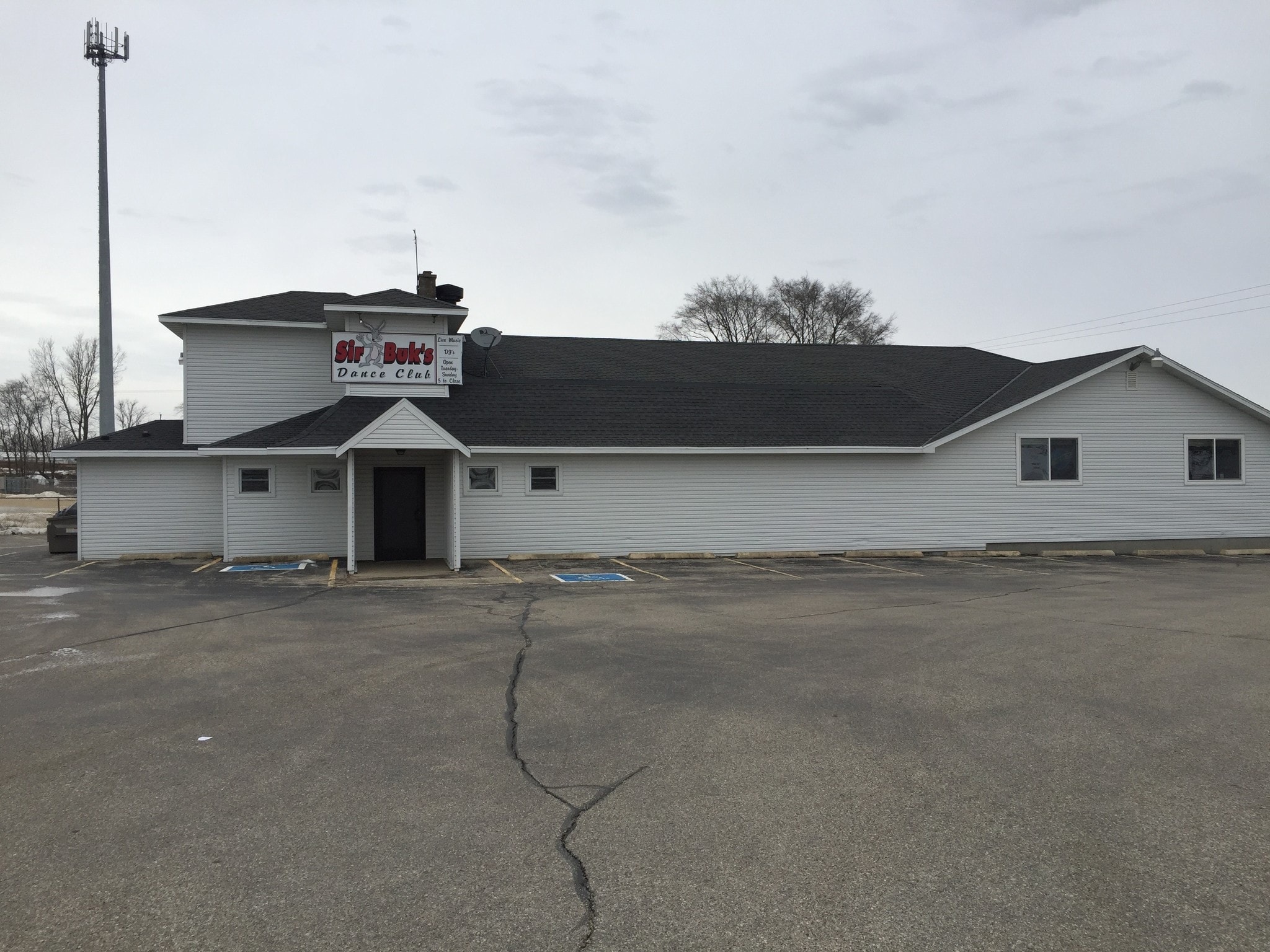 W5222 County Road K, Monroe, WI à vendre Photo principale– Image 1 sur 13