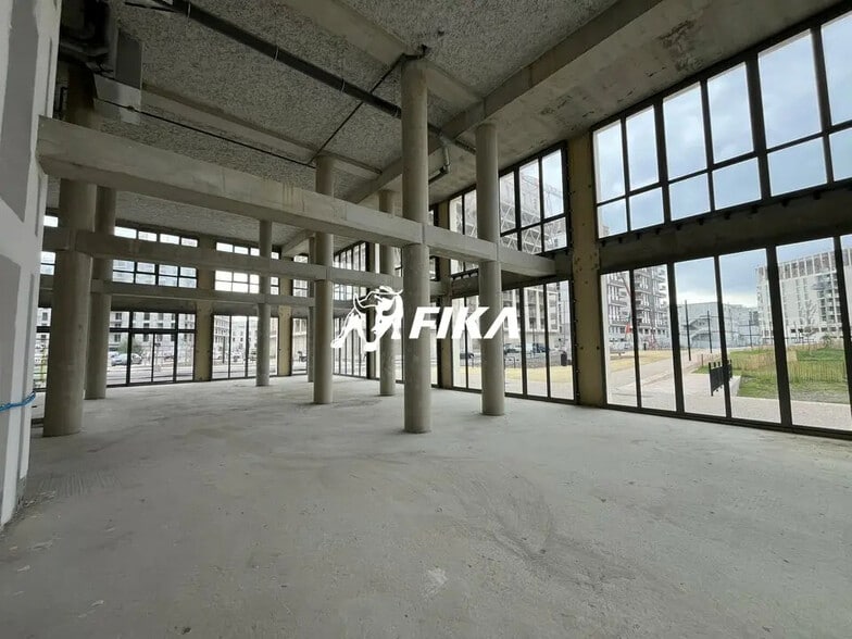 Local commercial dans Bordeaux à vendre - Photo de l’immeuble – Image 3 sur 12