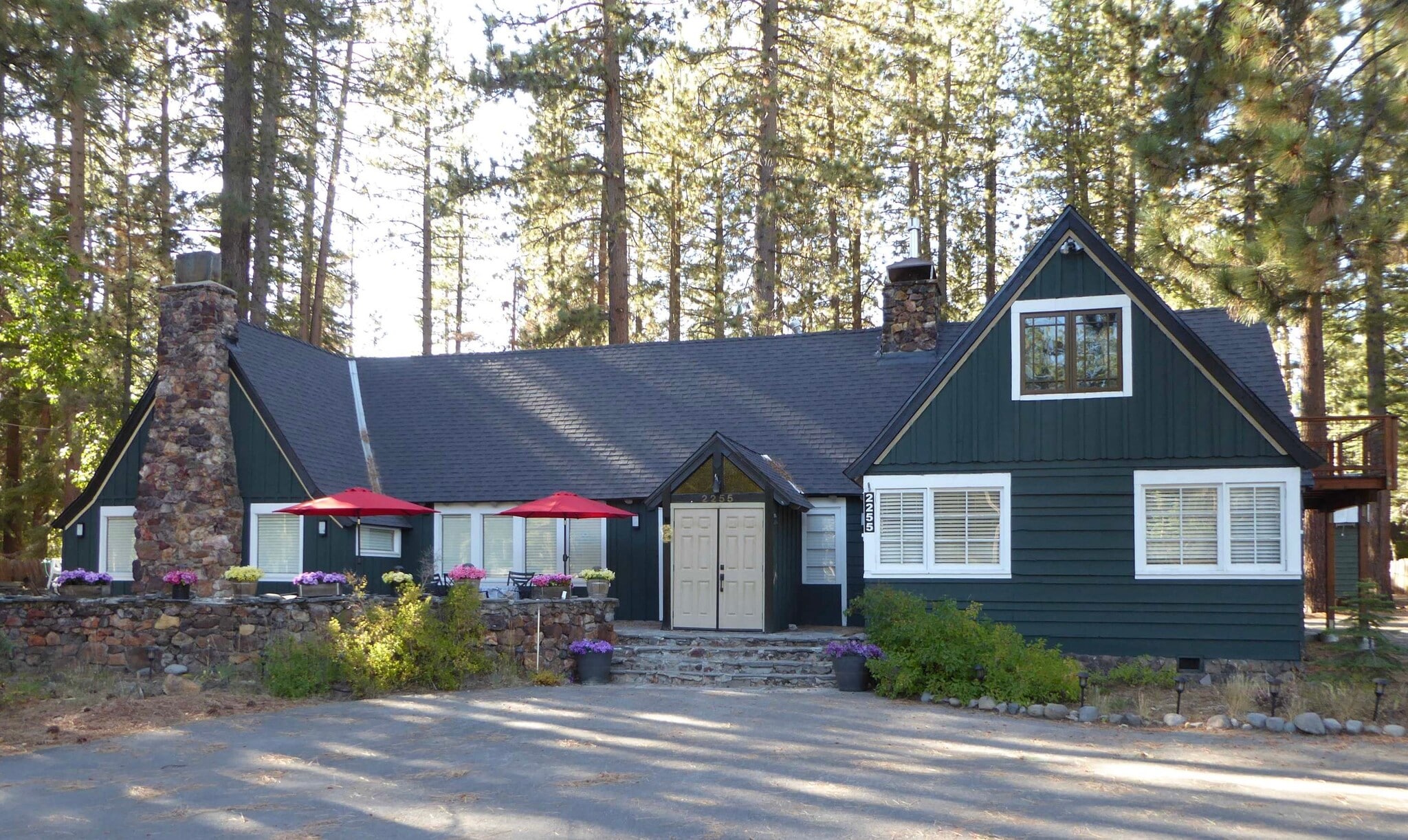 2255 W Lake Blvd, Tahoe City, CA à vendre Photo principale– Image 1 sur 14
