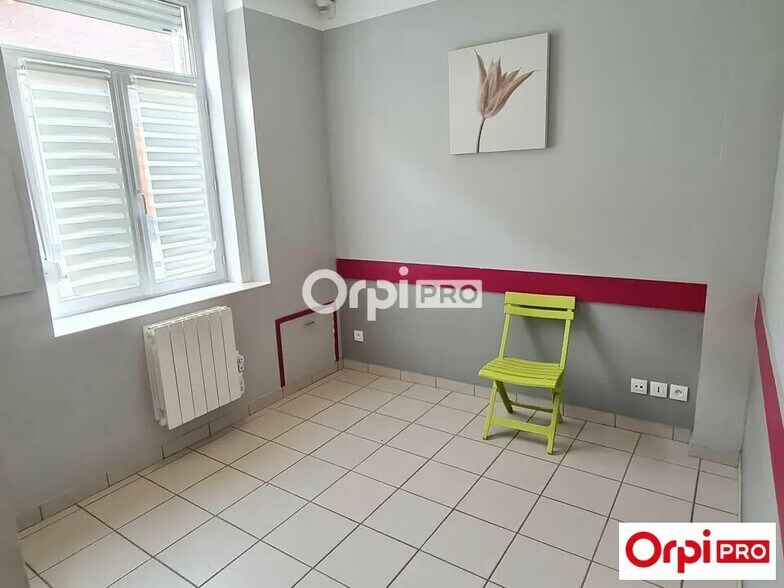 Local d’activités dans Tourcoing à louer - Photo de l’immeuble – Image 3 sur 6