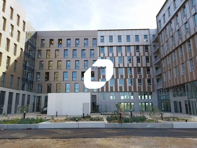 Plus de détails pour Bureau à louer