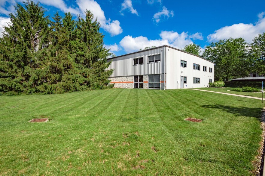 6156 Wilcox Rd, Dublin, OH à vendre - Photo de l’immeuble – Image 2 sur 17