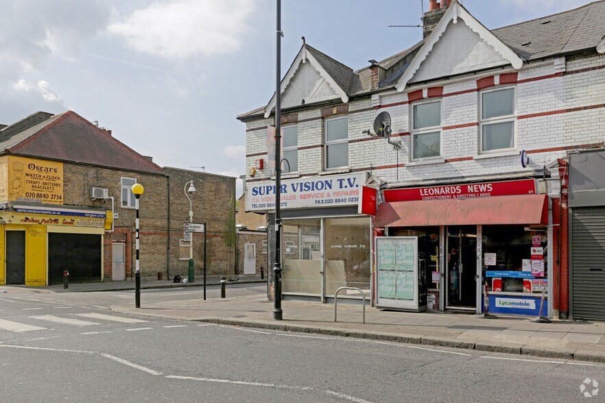 42 Northfield Ave, Londres à louer - Photo de l’immeuble – Image 2 sur 4