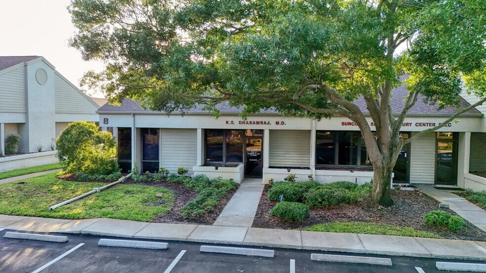 1831 N Belcher Rd, Clearwater, FL à vendre - Photo de l’immeuble – Image 2 sur 3