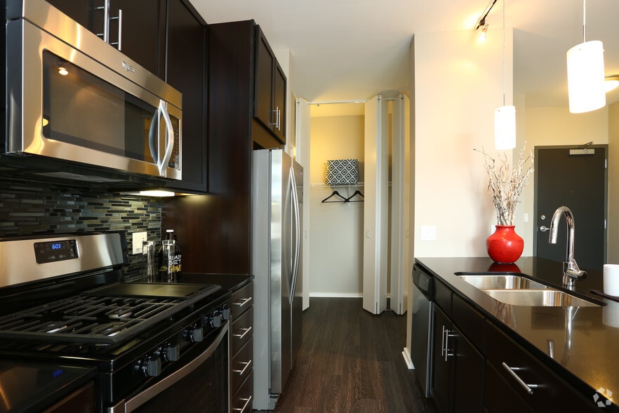 123 N Desplaines St, Chicago, IL à louer - Photo intérieure – Image 3 sur 88