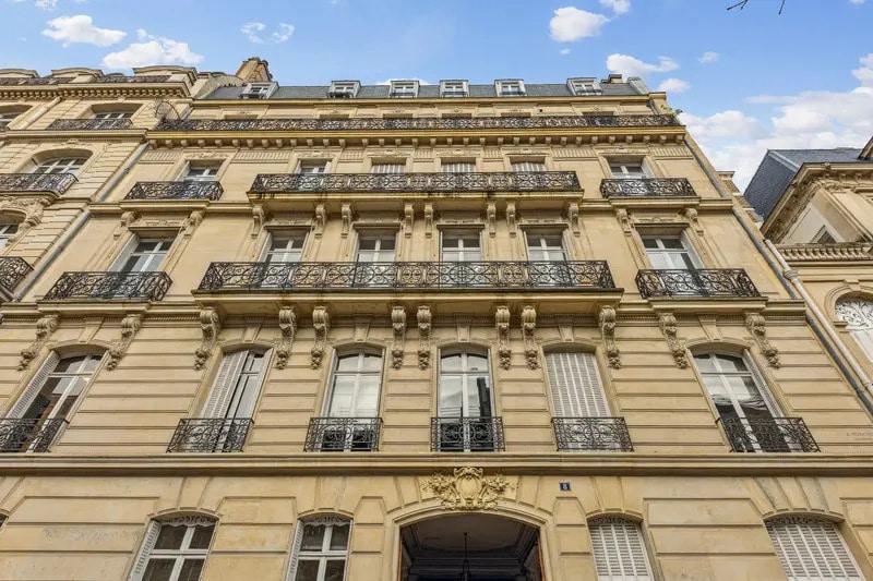 8 Avenue Hoche, Paris à louer - Photo de l’immeuble – Image 1 sur 14