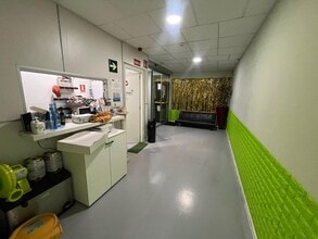 Local commercial dans Madrid, Madrid à louer Photo intérieure– Image 2 sur 13