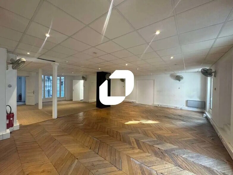 Bureau dans Paris à louer - Photo de l’immeuble – Image 3 sur 15