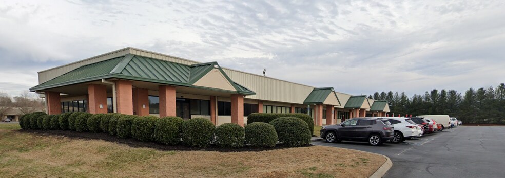 1830 Jack Delozier Dr, Sevierville, TN à vendre - Photo principale – Image 1 sur 1