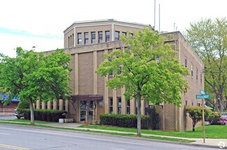 Plus de détails pour 690 Broadway, Massapequa, NY - Bureau/Médical à louer