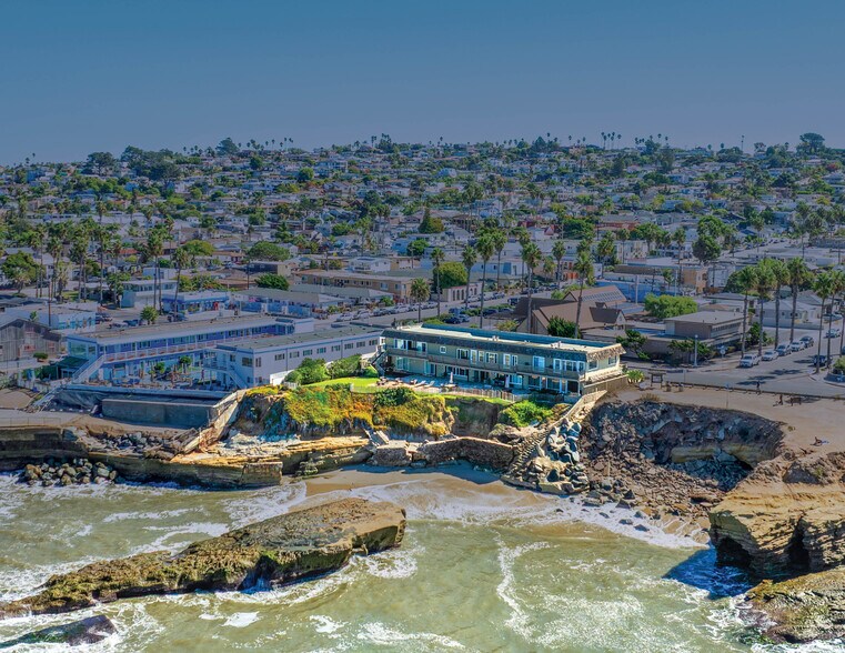 1352-1364 Sunset Cliffs Blvd, San Diego, CA à vendre - Photo de l’immeuble – Image 1 sur 35