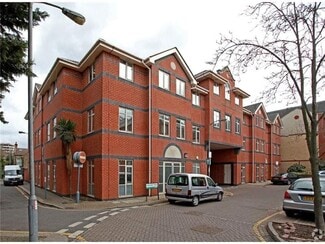 Plus de détails pour 2-3 Adelaide Rd, Londres - Bureau à louer