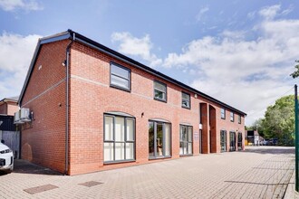 High Wych Rd, Sawbridgeworth à louer Photo de l’immeuble– Image 2 sur 2