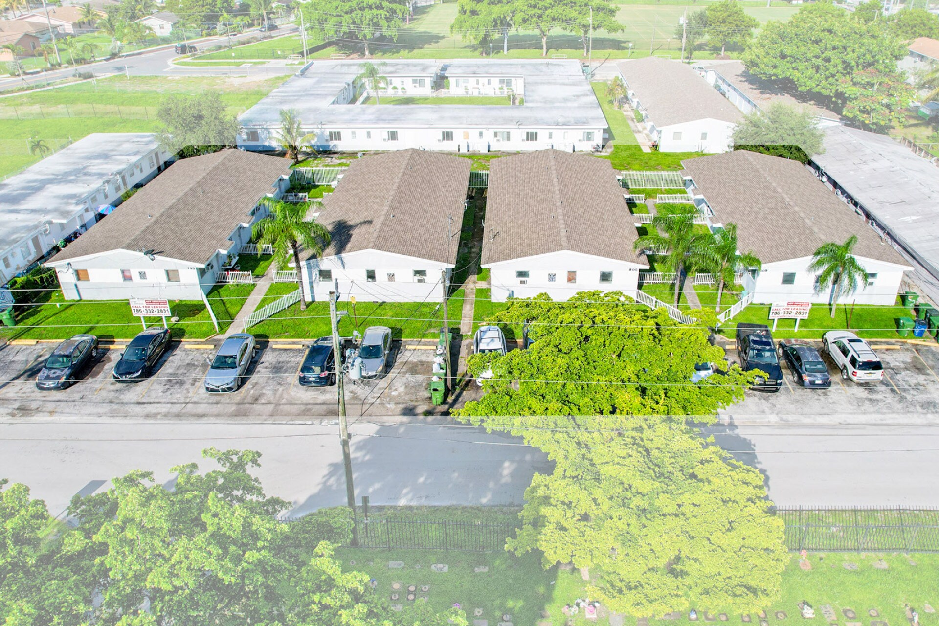725-809 NW 7th Ave, Hallandale Beach, FL à vendre Photo principale– Image 1 sur 7