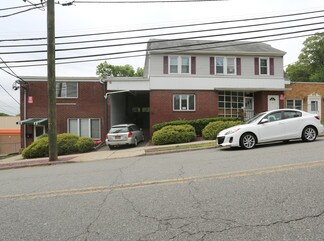 Plus de détails pour 9-13 Ackerman Ave, Emerson, NJ - Bureau/Local commercial à louer