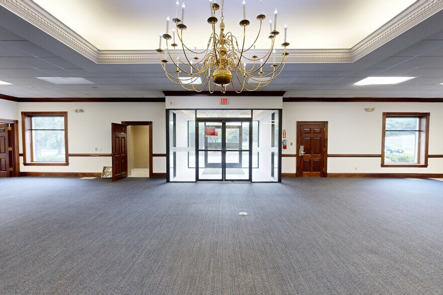 1701 Financial Loop, Woodbridge, VA à vendre - Numérisation 3D Matterport – Image 2 sur 31