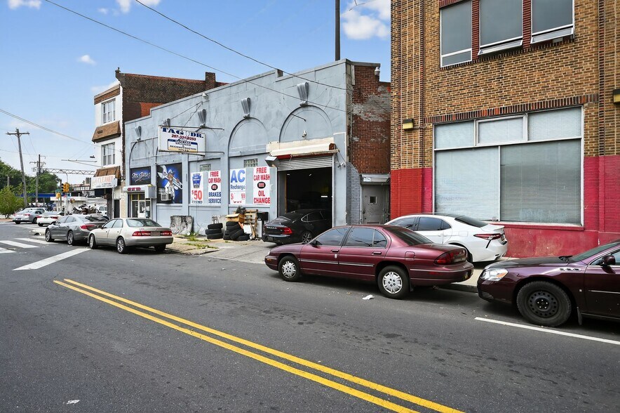 1339-1347 Windrim Ave, Philadelphia, PA à vendre - Photo de l’immeuble – Image 2 sur 8